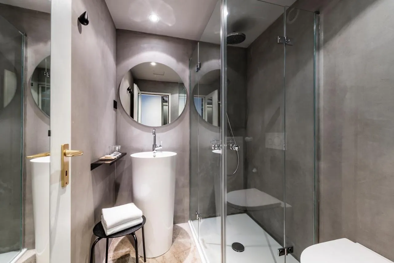 Romantik Hotel Zur Schwane Volkach 4*,